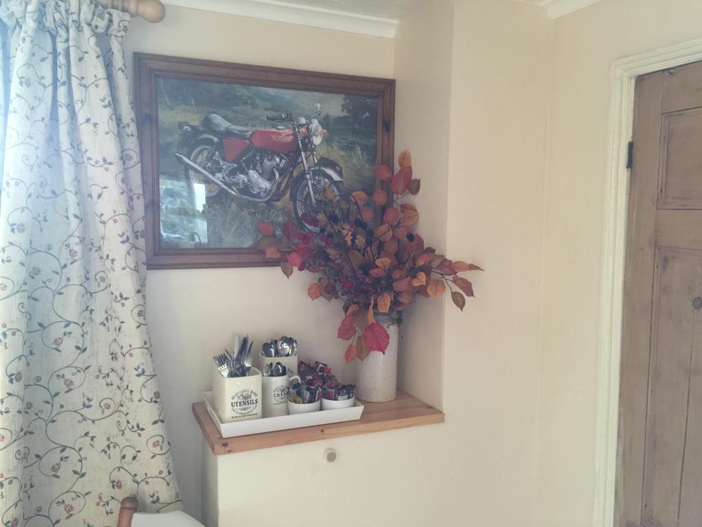 Vine Cottage Penpillick Екстер'єр фото